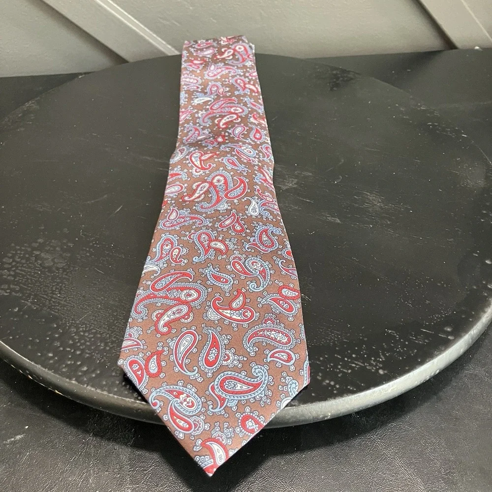 Christian Dior All Silk Paisley Necktie Brown Red Blue Made in Italy Luxury Tie
